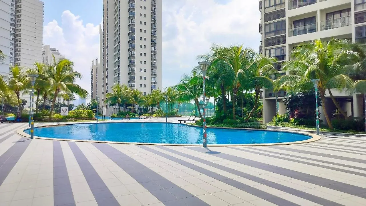 Sunset Cove @ Country Garden Danga Bay Apartment Johor Bahru 0*,  Malaysia