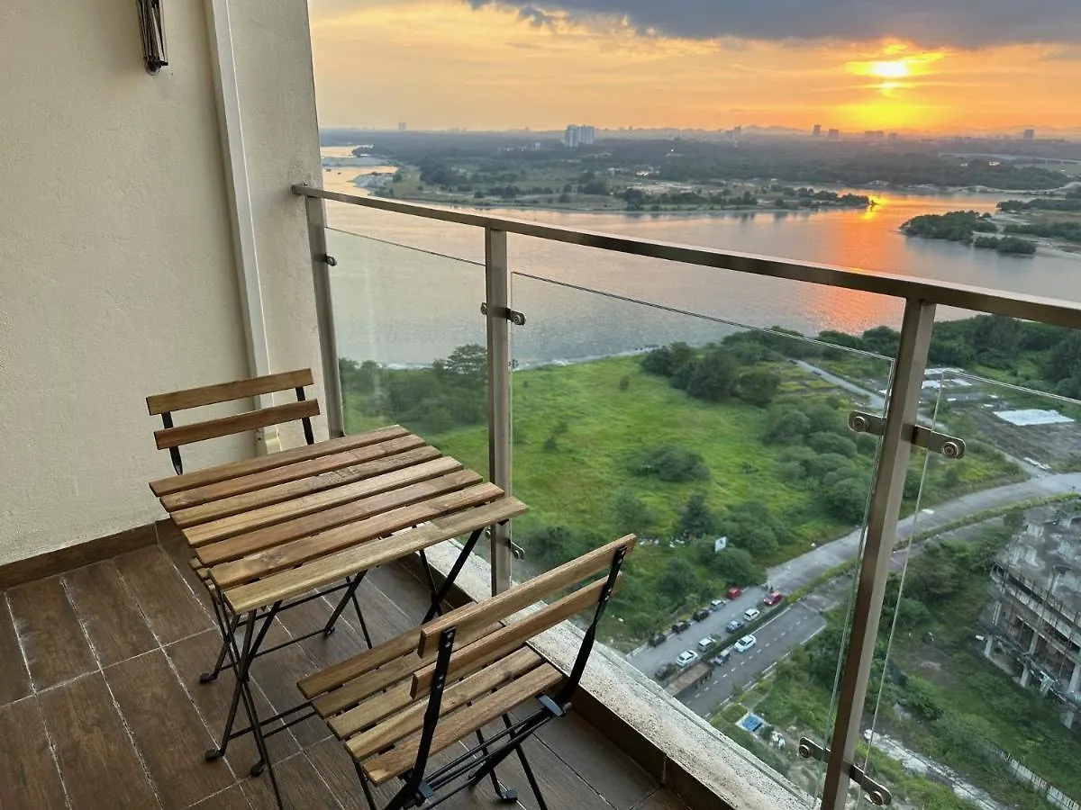 Sunset Cove @ Country Garden Danga Bay Apartment Johor Bahru