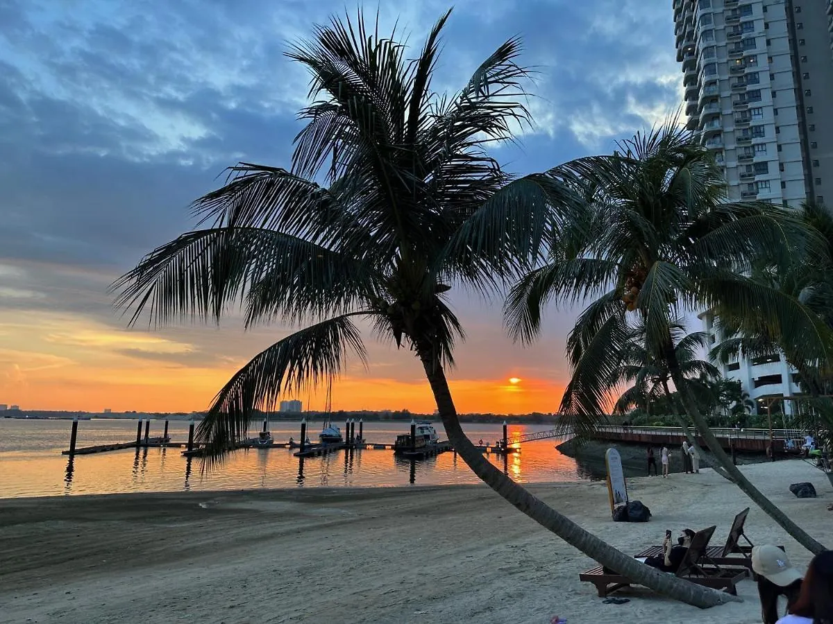 Sunset Cove @ Country Garden Danga Bay Apartment Johor Bahru Malaysia